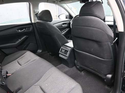Used 2025 Honda Accord LX image 41
