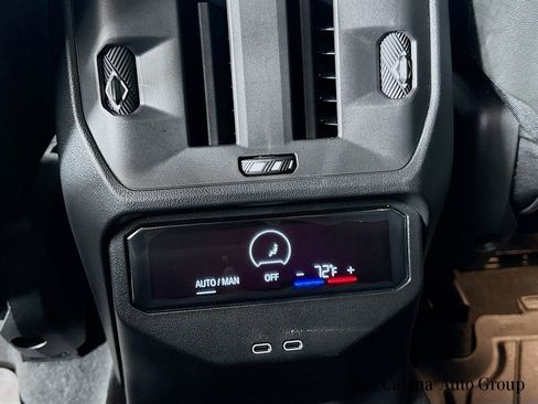 Used 2026 BMW X3 xDrive30 w/ Premium Package image 24