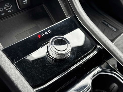 Used 2023 Jeep Grand Cherokee L Laredo AWD/4WD image 33
