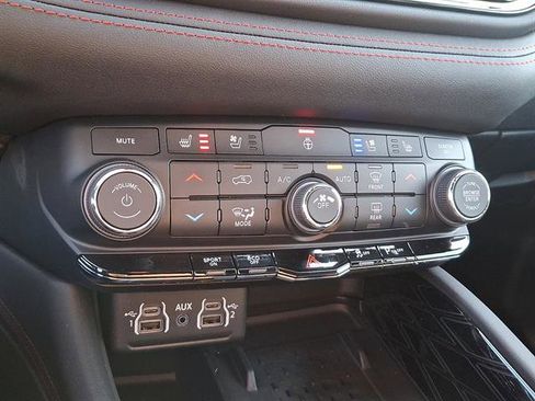 New 2026 Dodge Durango GT image 13