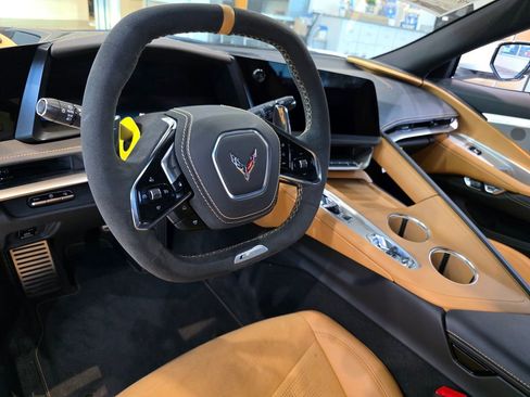 New 2026 Chevrolet Corvette E-Ray image 10