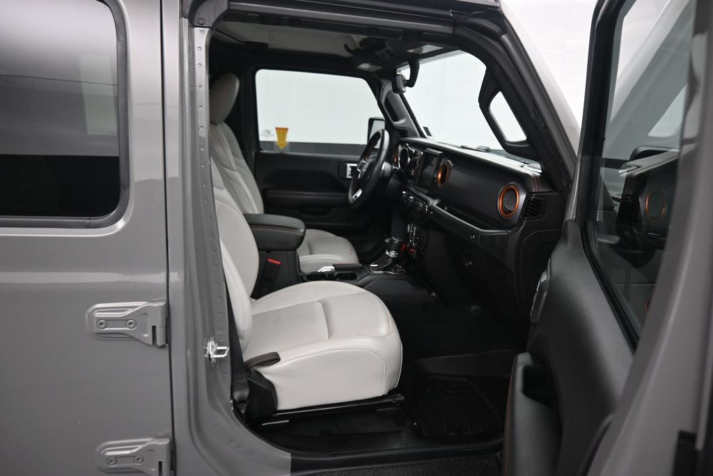 Used 2022 Jeep Gladiator Mojave w/ LED Lighting Group AWD/4WD image 46