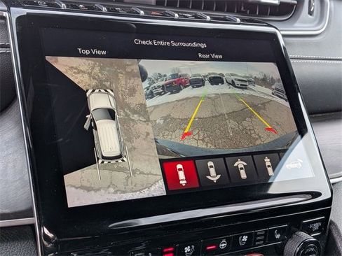 Used 2024 Jeep Grand Cherokee L Limited w/ Luxury Tech Group II image 25