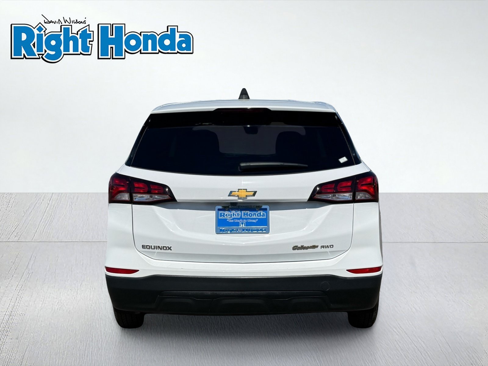Used 2023 Chevrolet Equinox LS w/ LS Convenience Package AWD/4WD image 7
