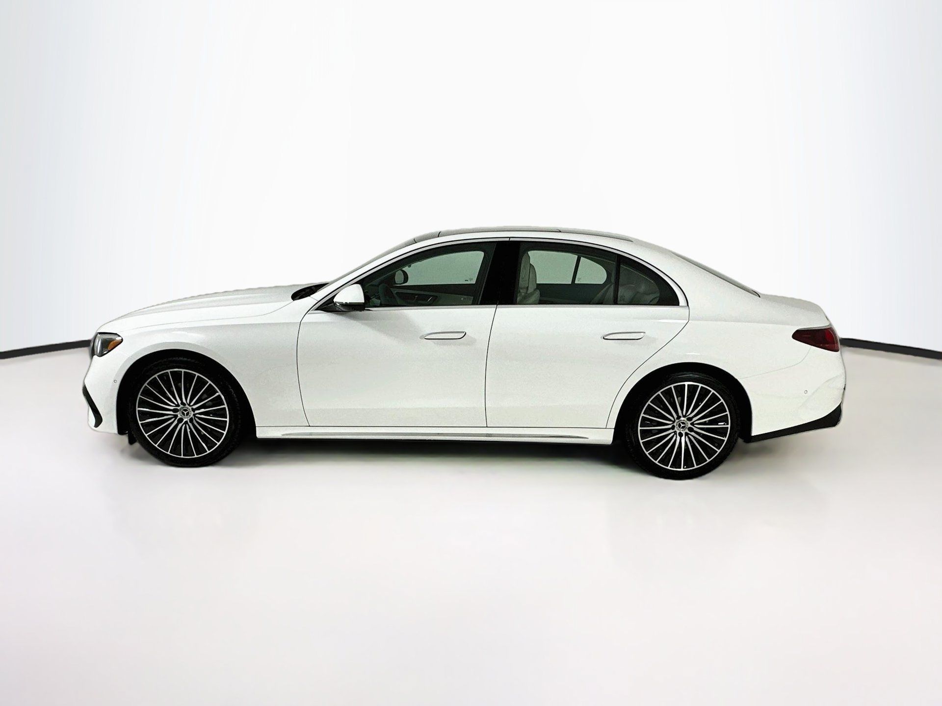 New 2027 Mercedes-Benz E 350 Sedan image 5