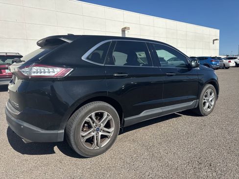 Used 2016 Ford Edge Titanium FWD image 3