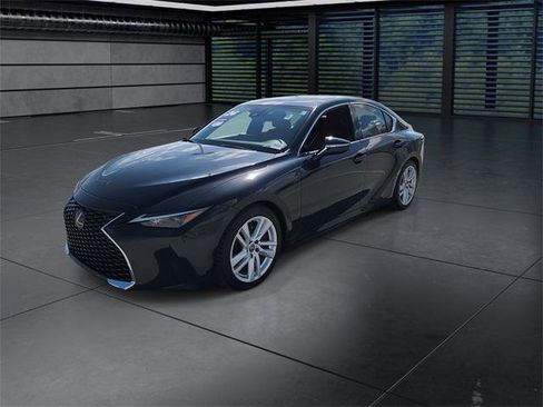 Certified 2024 Lexus IS 300 w/ Comfort Package image 4