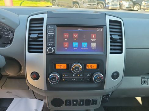 Used 2021 Nissan Frontier SV w/ Midnight Edition Floor Mats RWD image 26