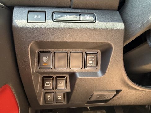 Used 2025 Nissan Frontier PRO-4X w/ Pro Premium Package AWD/4WD image 27