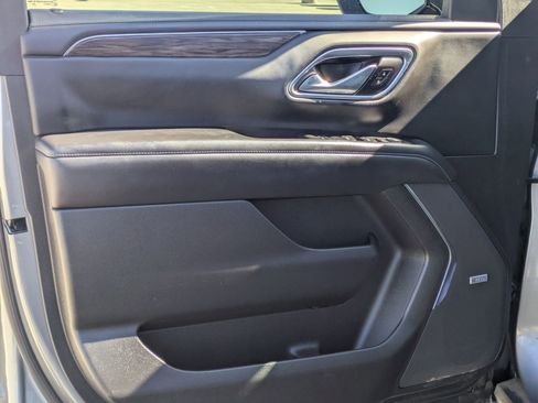 Used 2021 Chevrolet Tahoe LT image 11