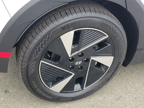 New 2026 Hyundai Ioniq 5 SEL RWD image 30