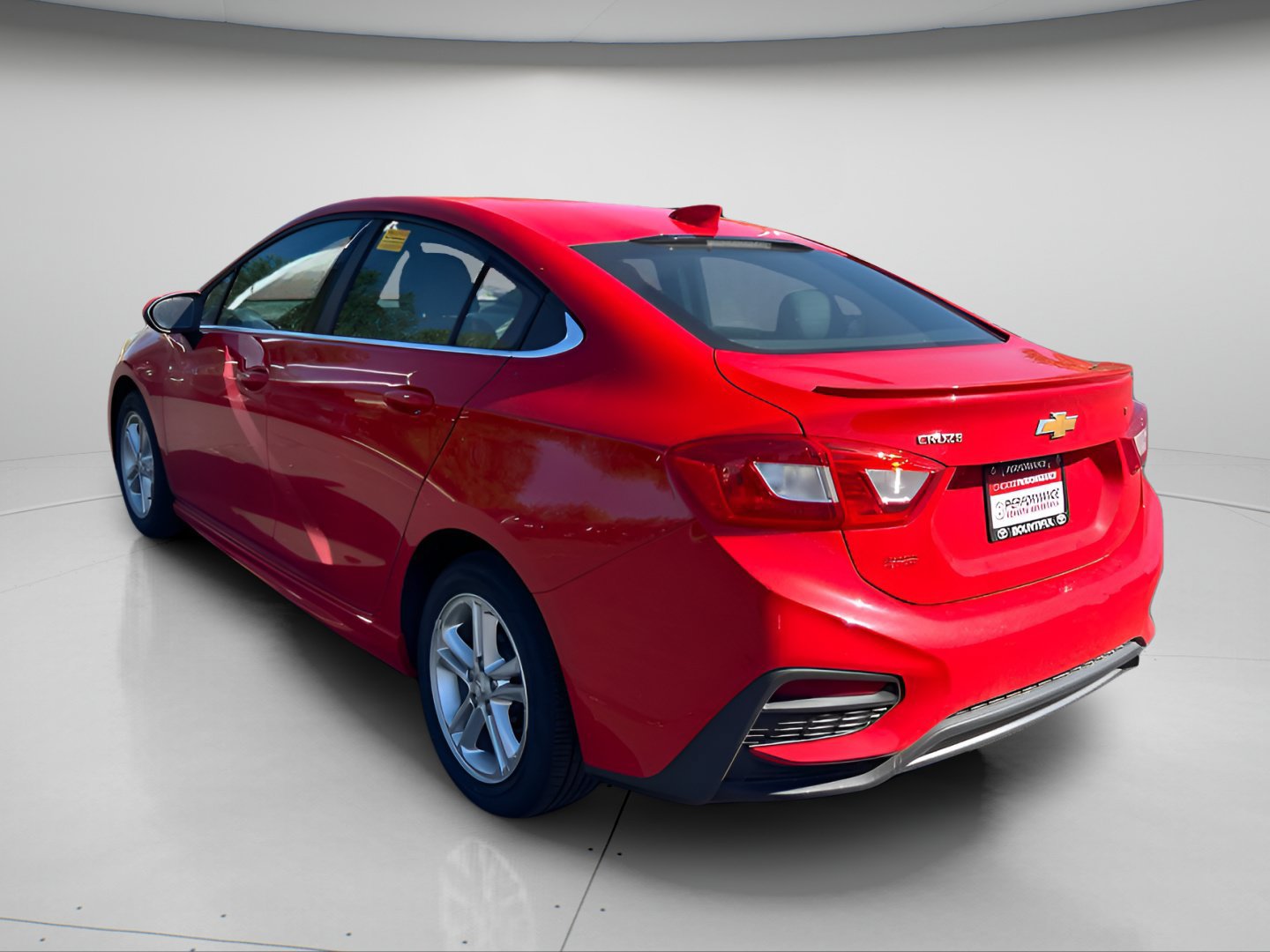 Used 2017 Chevrolet Cruze LT w/ Convenience Package FWD image 12