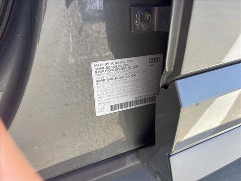 Used 2020 Audi Q3 2.0T Premium Plus w/ Premium Plus Package image 24