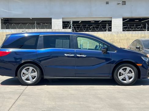 Used 2018 Honda Odyssey EX-L image 9