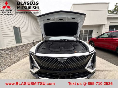 Used 2024 Cadillac Lyriq Luxury AWD/4WD image 66