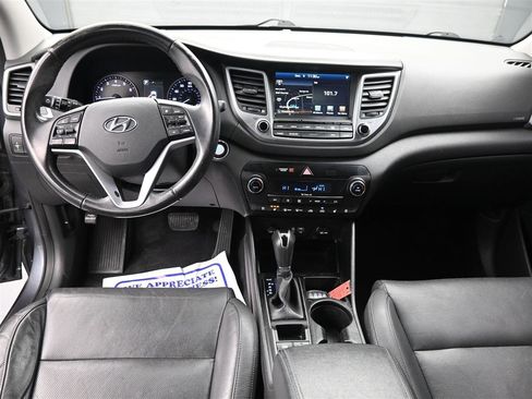 Used 2017 Hyundai Tucson Limited w/ Limited Ultimate Package 03 image 15