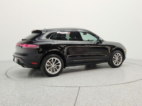 Used 2023 Porsche Macan AWD/4WD image 6