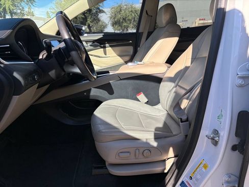 Used 2019 Buick Enclave Essence w/ Trailering Package, 5000 lbs. FWD image 8