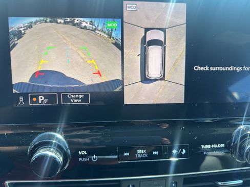 Used 2023 Nissan Armada SL w/ Midnight Edition Package image 27