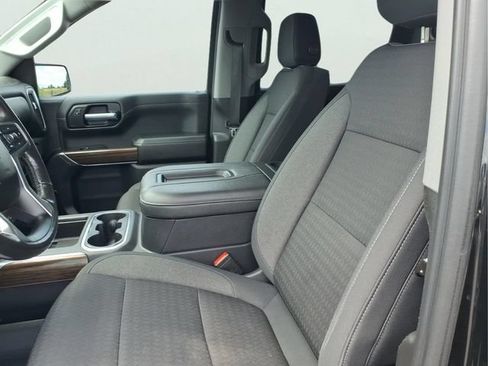 Used 2021 Chevrolet Silverado 1500 RST AWD/4WD image 19