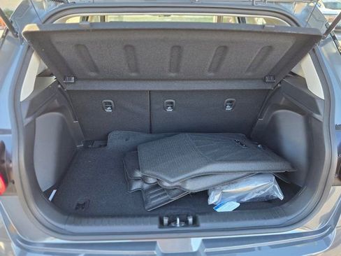 New 2026 Hyundai Venue SE image 11