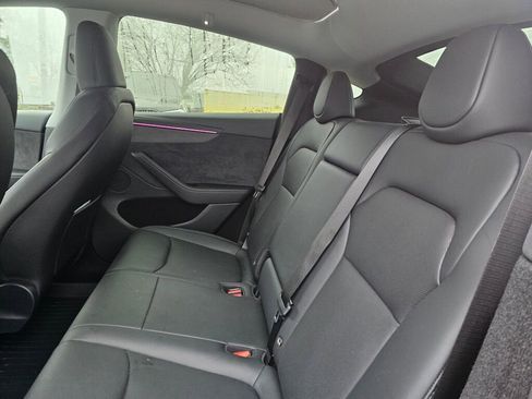 Used 2026 Tesla Model Y AWD image 21