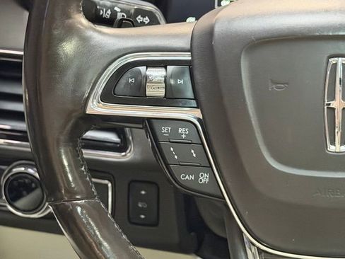 Used 2018 Lincoln Navigator L Black Label AWD/4WD image 19