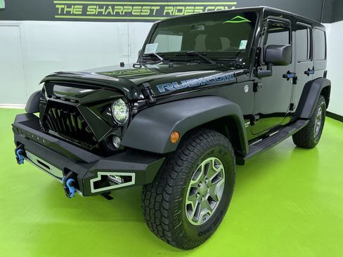 Used 2015 Jeep Wrangler Unlimited Rubicon AWD/4WD image 5