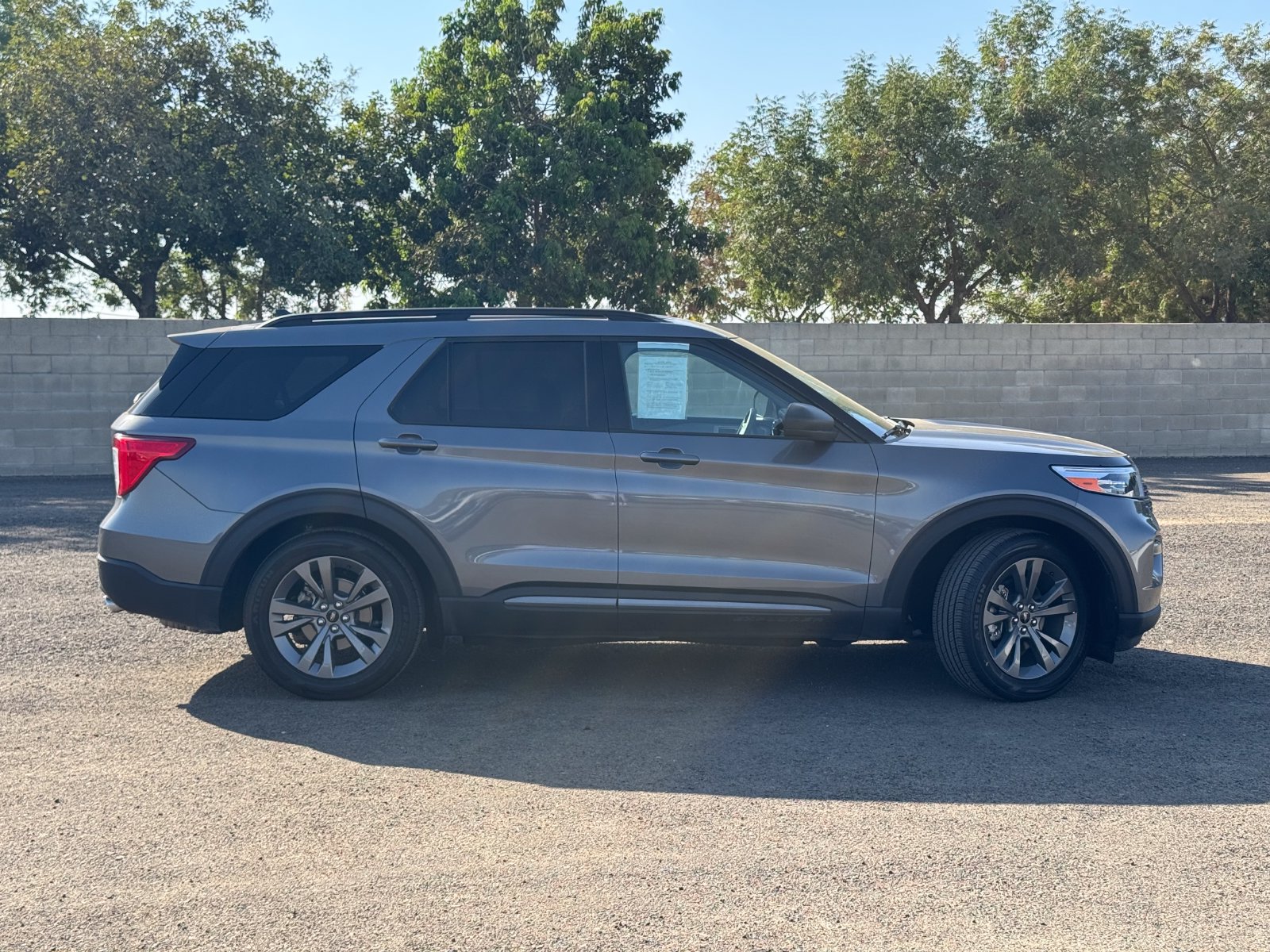 Certified 2021 Ford Explorer XLT w/ Equipment Group 202A RWD image 2