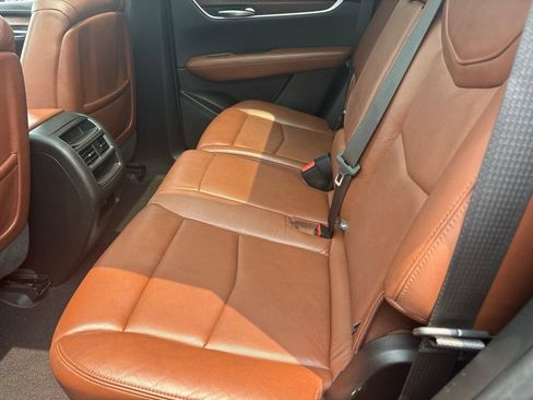 Used 2021 Cadillac XT5 Premium Luxury FWD image 26