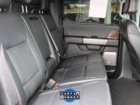 Used 2024 Ford F250 Lariat image 19