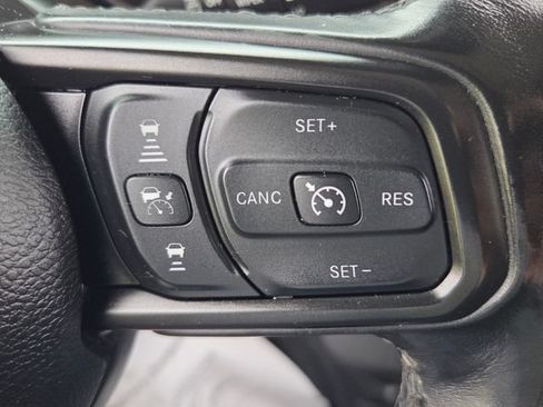 Used 2020 Jeep Wrangler Unlimited Sport AWD/4WD image 23