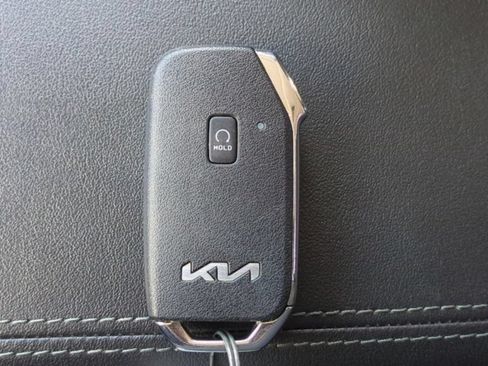 Used 2023 Kia Seltos EX AWD/4WD image 24