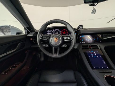 New 2026 Porsche Taycan image 21