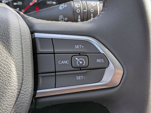 New 2026 Jeep Compass Latitude image 20