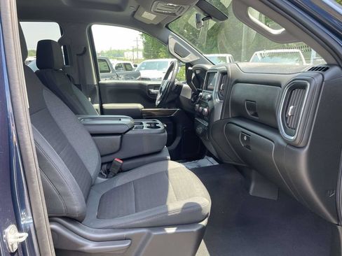 Used 2022 Chevrolet Silverado 1500 LT AWD/4WD image 15