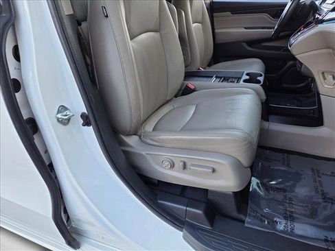 Used 2024 Honda Odyssey Touring image 21