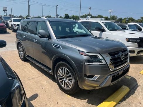 Used 2024 Nissan Armada SL w/ Cargo Package AWD/4WD image 2