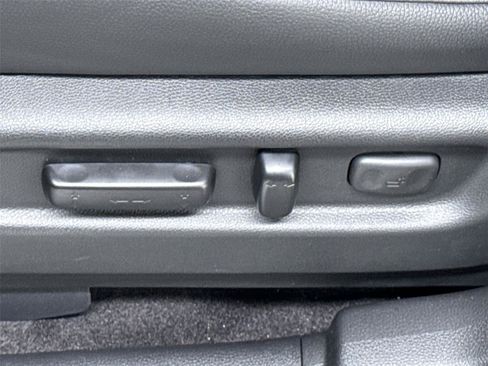 New 2026 Honda Ridgeline Black Edition image 13