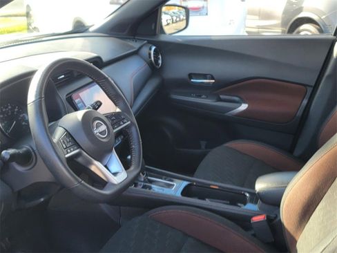 Certified 2023 Nissan Kicks SR image 11