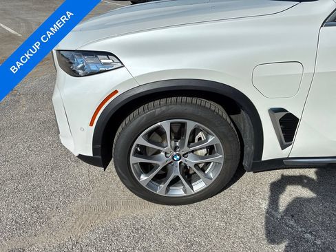 Used 2026 BMW X5 xDrive50e w/ Premium Package AWD/4WD image 10