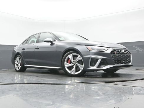 Used 2021 Audi S4 Premium Plus w/ Premium Plus Package image 28