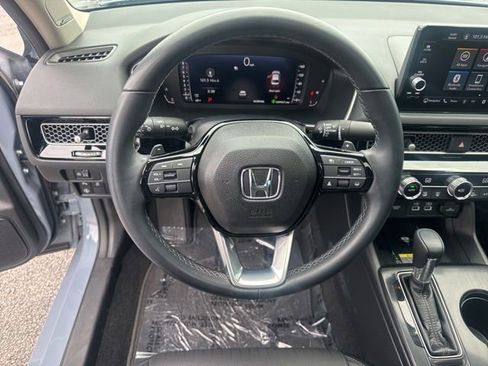 Used 2023 Honda Civic Touring image 16