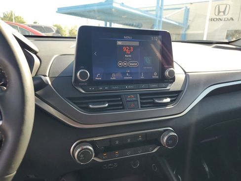 Used 2023 Nissan Altima 2.5 SR image 28