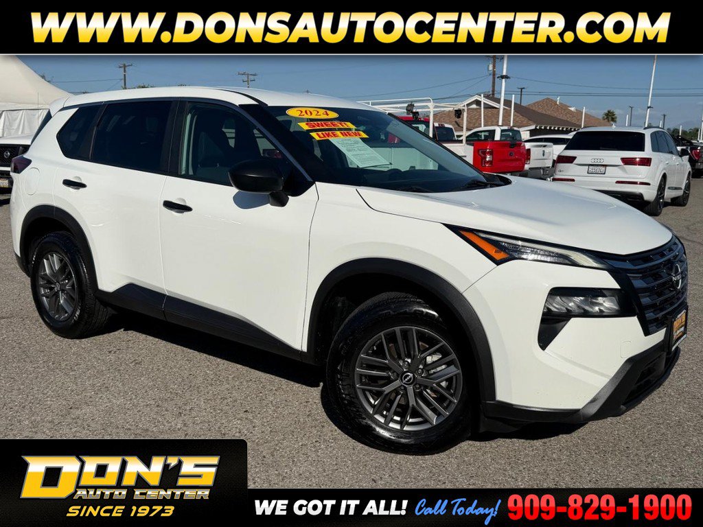 Used 2024 Nissan Rogue S FWD image 1