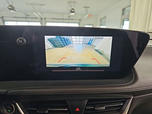 Certified 2024 Buick Encore GX Preferred w/ Comfort Package image 27