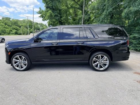 Used 2021 Cadillac Escalade ESV Sport Platinum AWD/4WD image 8
