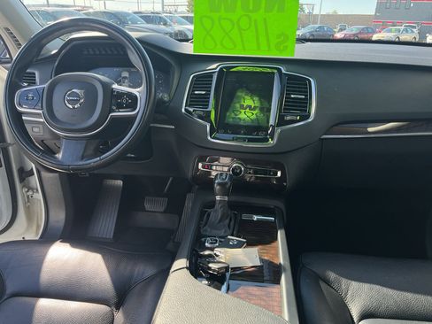 Used 2016 Volvo XC90 T6 Momentum w/ Momentum Plus Package AWD/4WD image 46