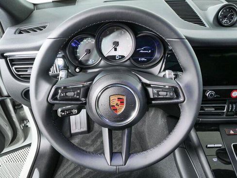 New 2026 Porsche Macan S AWD/4WD image 9