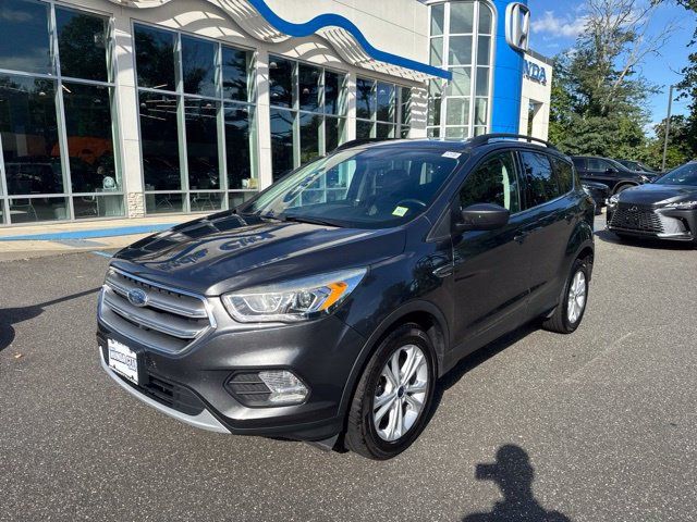 Used 2017 Ford Escape SE w/ SE Leather Comfort Package AWD/4WD image 4